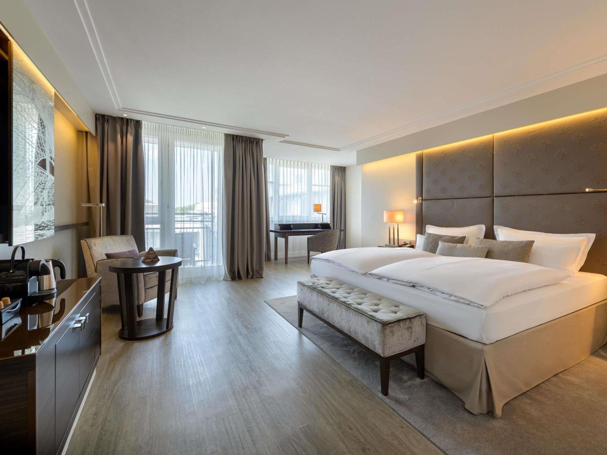 Executive Double or Twin Room,1717055677:JPEG
